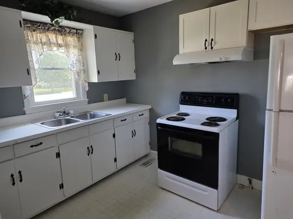 200 Helen St, Tullahoma, TN 37388