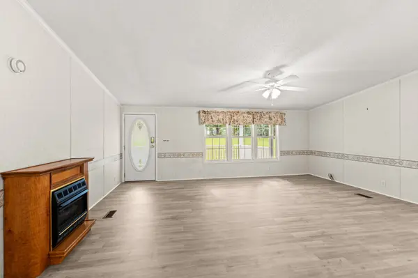1416 Valley View Rd, Ashland City, TN 37015