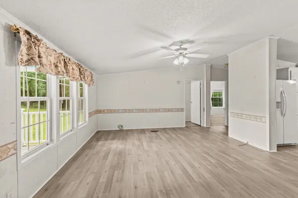 1416 Valley View Rd, Ashland City, TN 37015