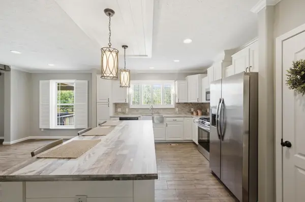 127 Narramore Lane, Philadelphia, TN 37846