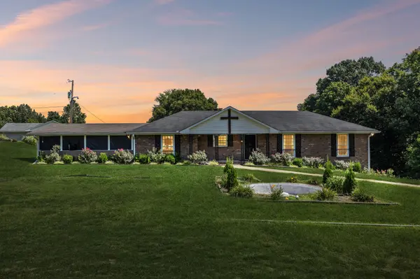 1001 Dotsonville Rd, Clarksville, TN 37042