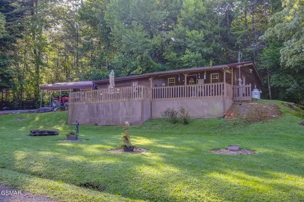 1149 Tranquility Hills Way, Cosby, TN 37722