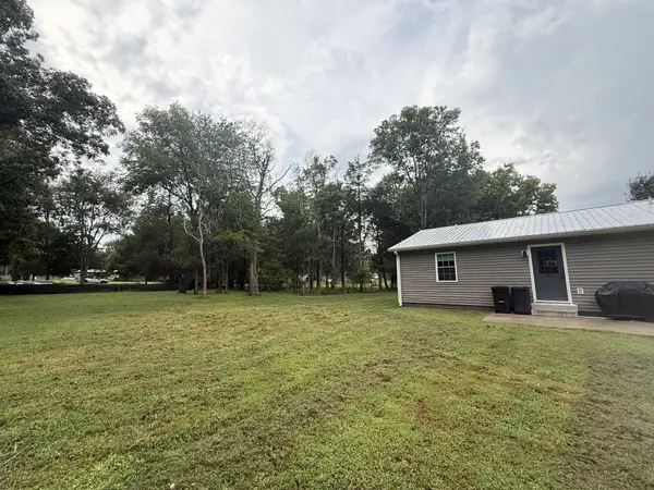 1047 River Barfield Rd, Murfreesboro, TN 37128