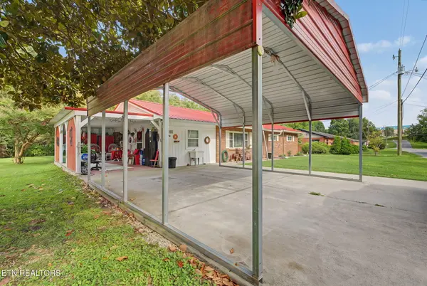 324 Fenway Drive, Pigeon Forge, TN 37863
