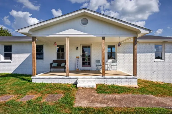 468 Leon Luke Rd, Cookeville, TN 38506