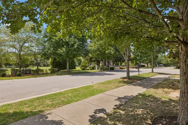 510 Dabney Dr, Franklin, TN 37064