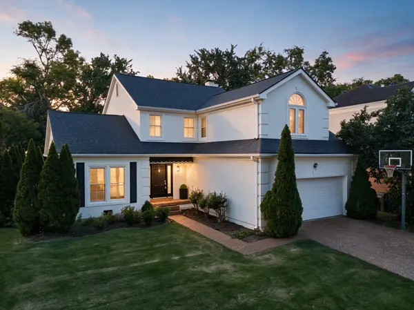 201 Deer Park Ln, Franklin, TN 37069