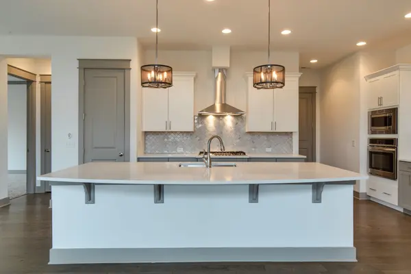 836 Drivers Cir, Columbia, TN 38401