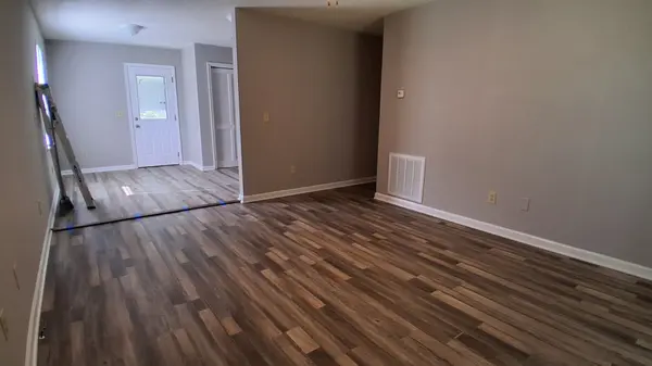 219 Hunter Dr, Columbia, TN 38401