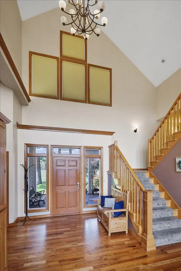 305 W Viewmont Ln, Spokane, WA 99224