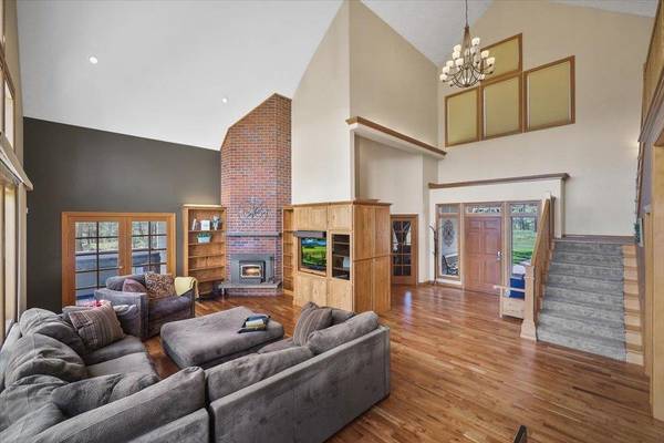 305 W Viewmont Ln, Spokane, WA 99224