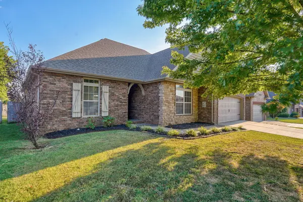 3192 W Melbourne ST, Springfield, MO 65810