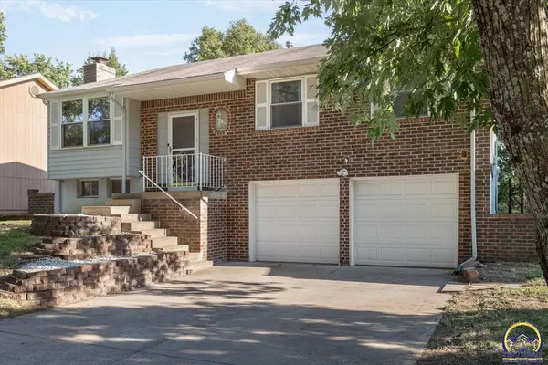16201 W 130th Ter, Olathe, KS 66062