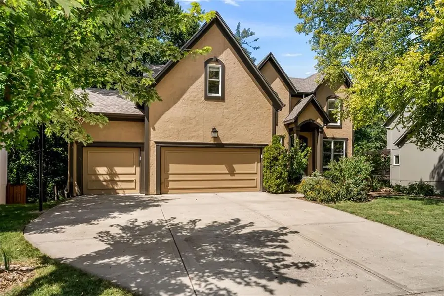4606 AMINDA ST, Shawnee, KS 66226