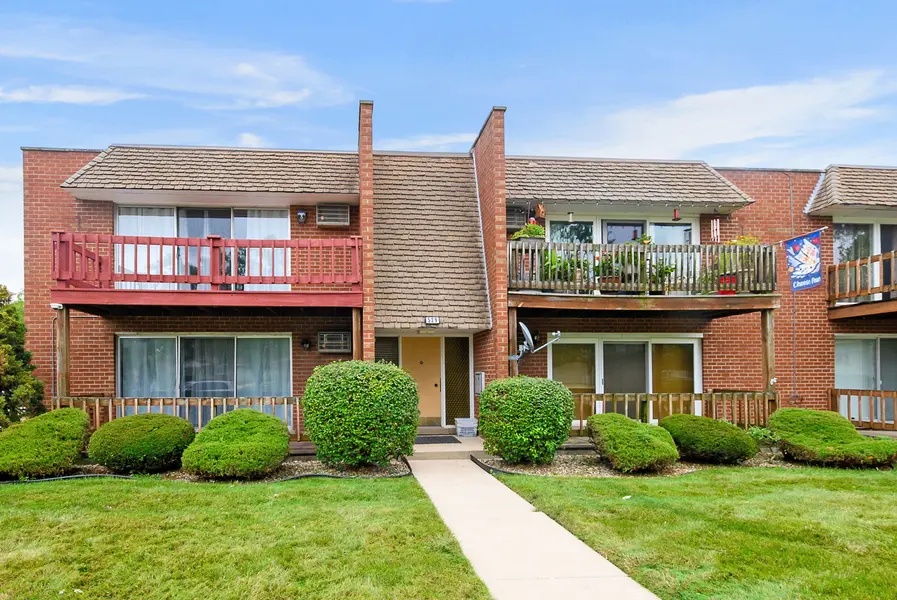 539 N Pleasant DR #2C, Glenwood, IL 60425