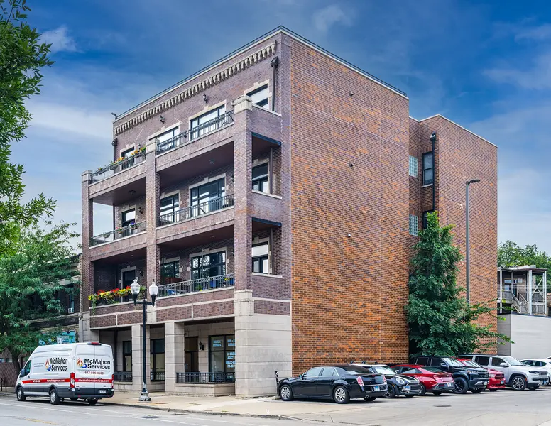 4212 N LINCOLN AVE #3N, Chicago, IL 60618
