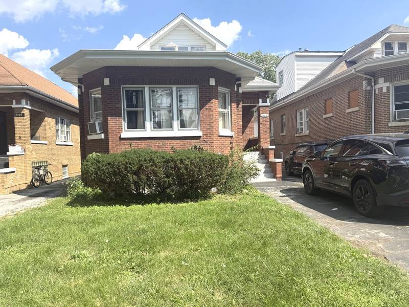1103 N 8th AVE, Maywood, IL 60153