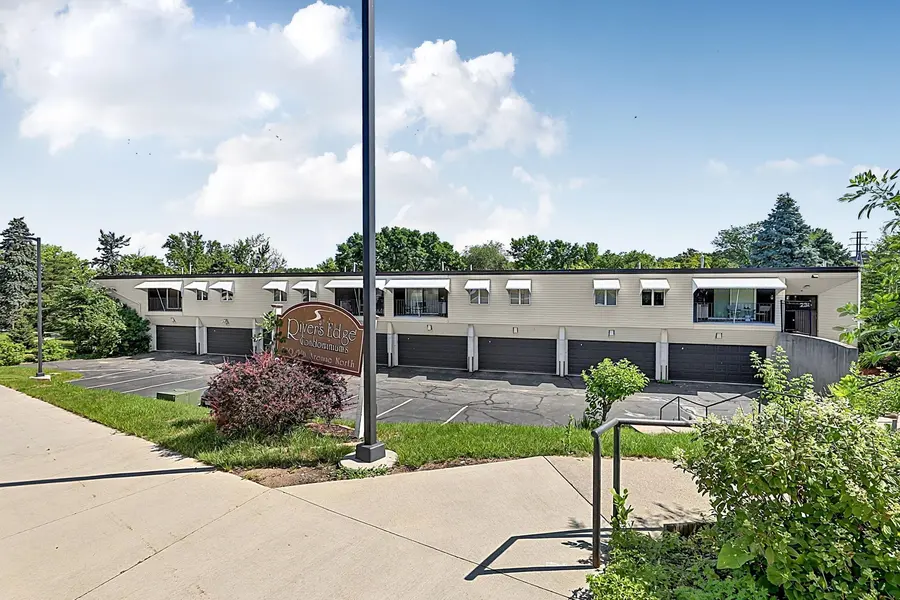 230 5th AVE N #C5, Saint Cloud, MN 56303