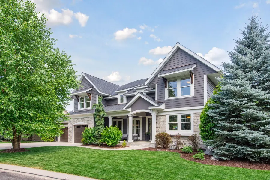 5290 Shenandoah LN N, Plymouth, MN 55446