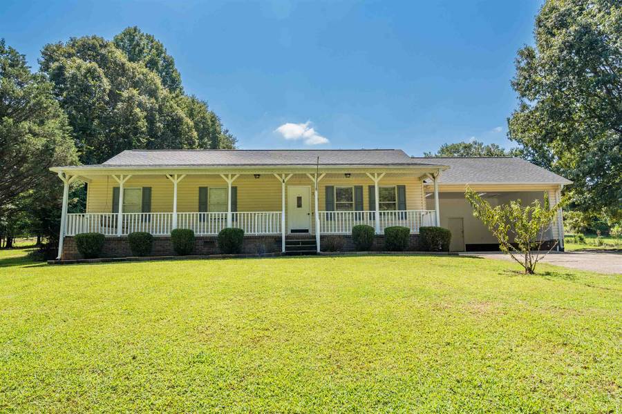 290 Cedar Canyon Dr., Spartanburg, SC 29307