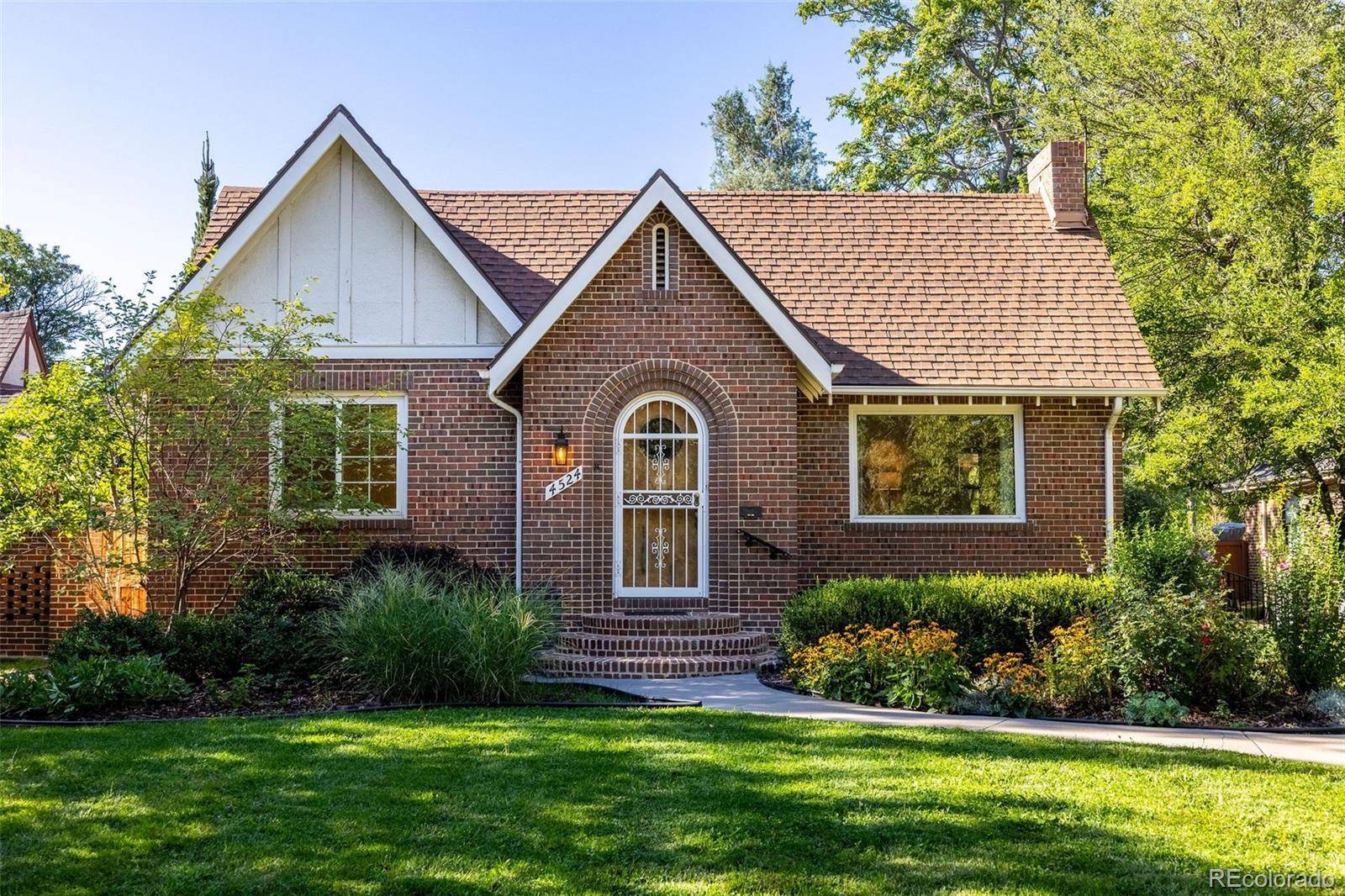 4524 Montview BLVD, Denver, CO 80207
