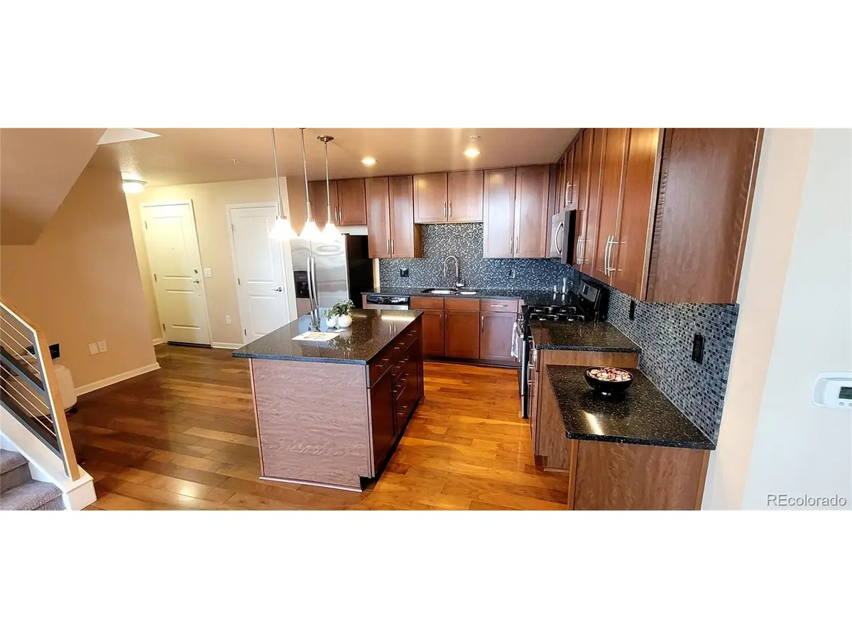 8185 E Lowry #302, Denver, CO 80230