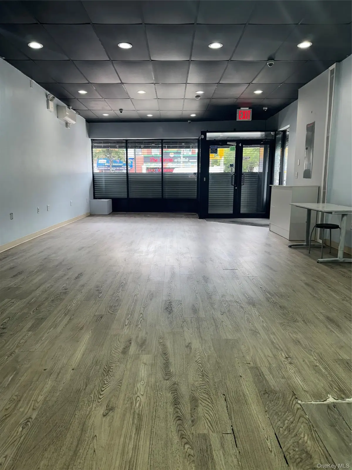 10401 Northern Blvd, Corona, NY 11368