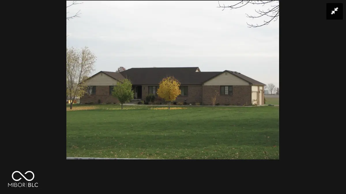 3073 N 800 W, Greenfield, IN 46140