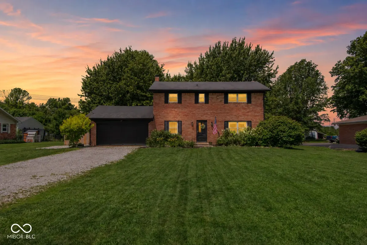 4230 Five Points RD, Indianapolis, IN 46239