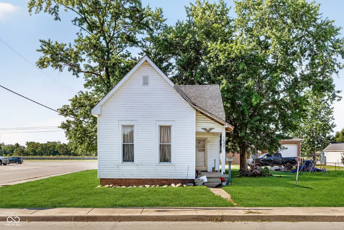 1697 Cherry ST, Noblesville, IN 46060