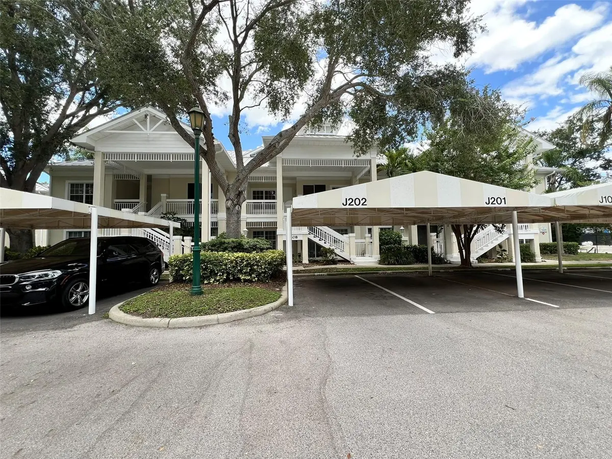 3608 54TH DR W #202, Bradenton, FL 34210