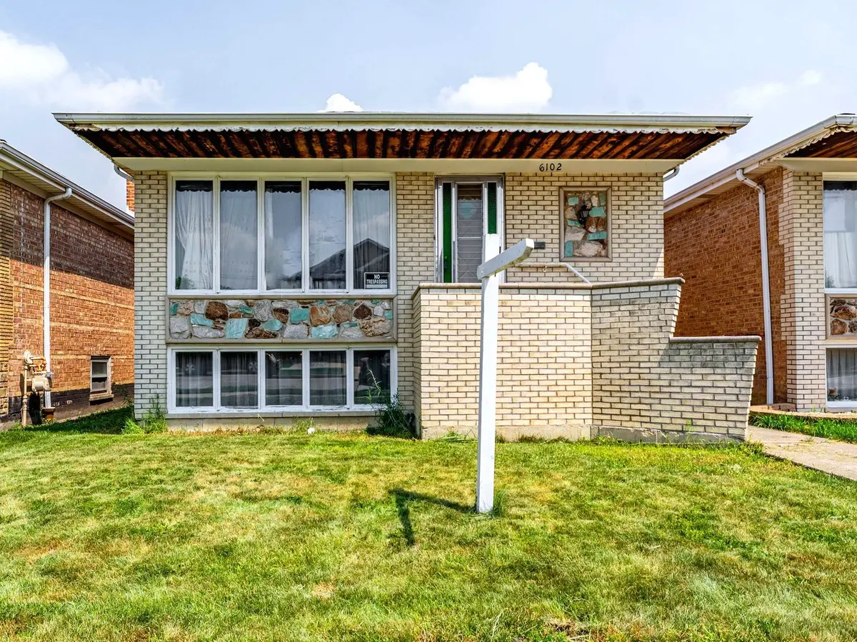 6102 W 64th ST, Chicago, IL 60638