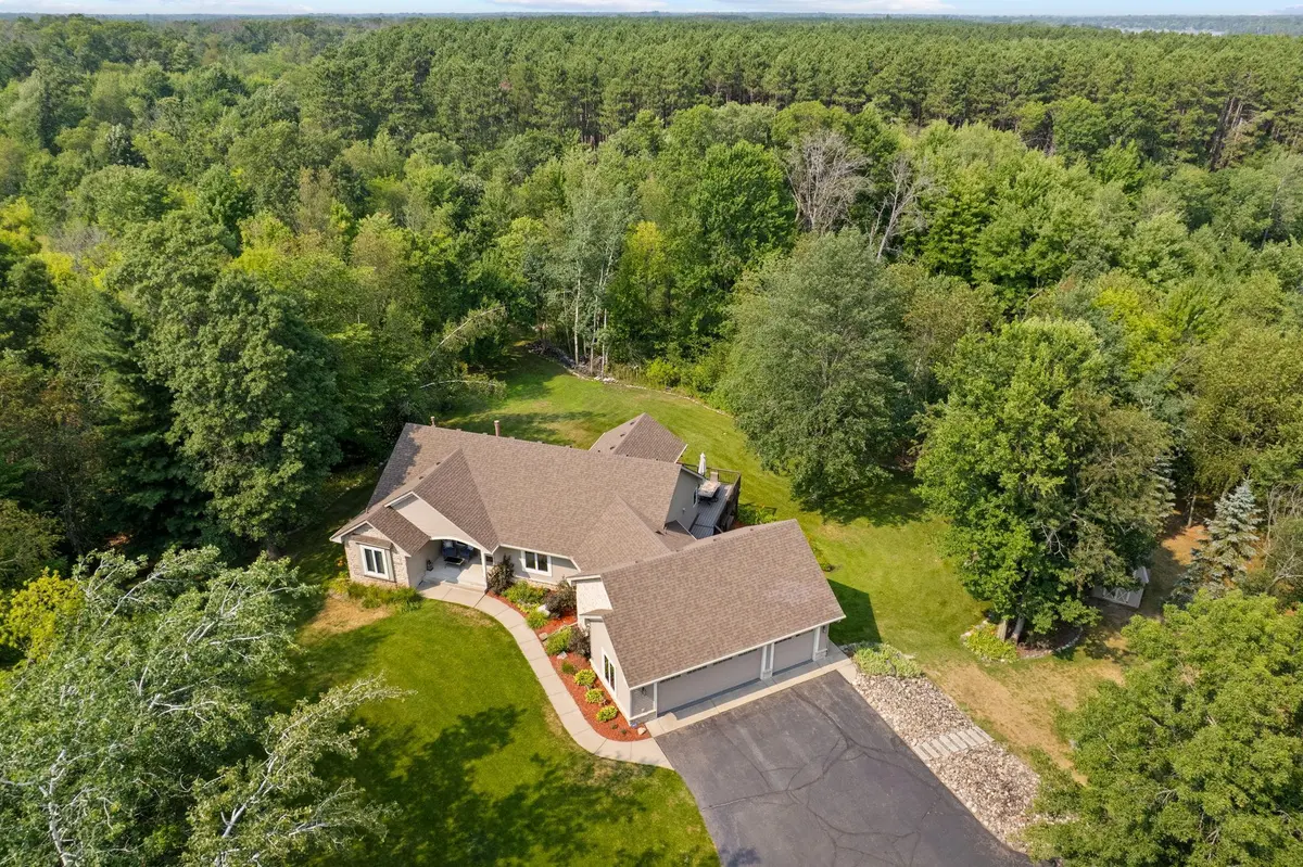 27166 Bayshore CIR NW, Isanti, MN 55040