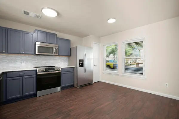 10505 Garbacz DR, Austin, TX 78748