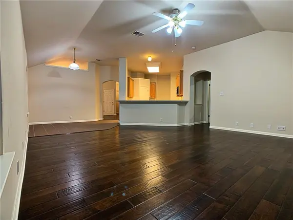 5726 Taylorcrest DR, Austin, TX 78749