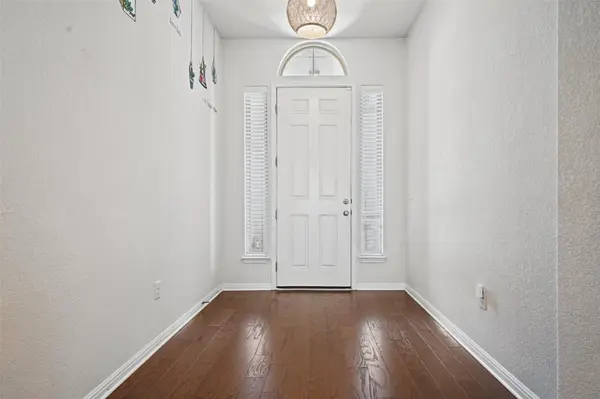 806 Clearwell ST, Cedar Park, TX 78613