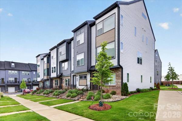 5513 Swaling ST, Charlotte, NC 28217