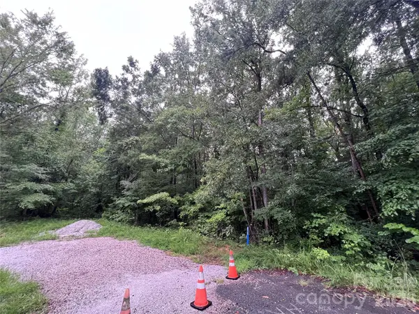 5 Wilderness LN #15, Lancaster, SC 29720