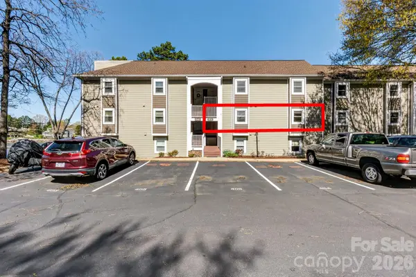 20407 Harborgate CT #404, Cornelius, NC 28031