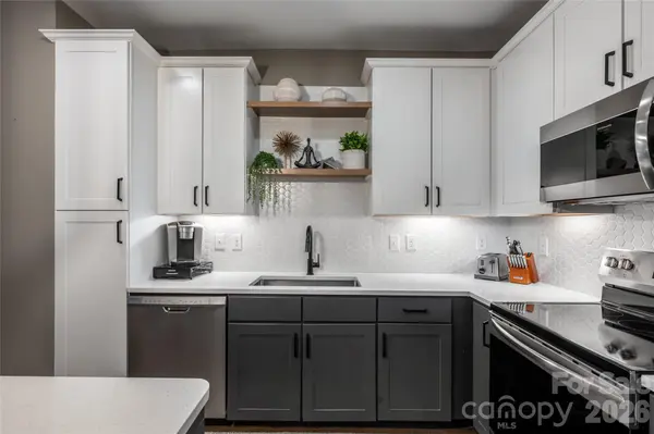 55 S Market ST #107, Asheville, NC 28801