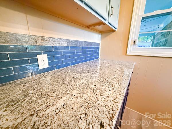 316 Hudson DR, Harrisburg, NC 28075