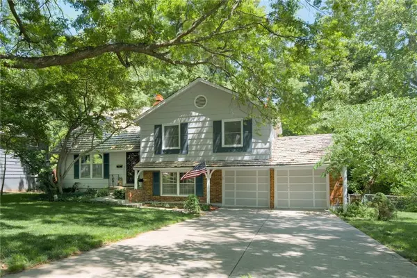 7225 Booth ST, Prairie Village, KS 66208
