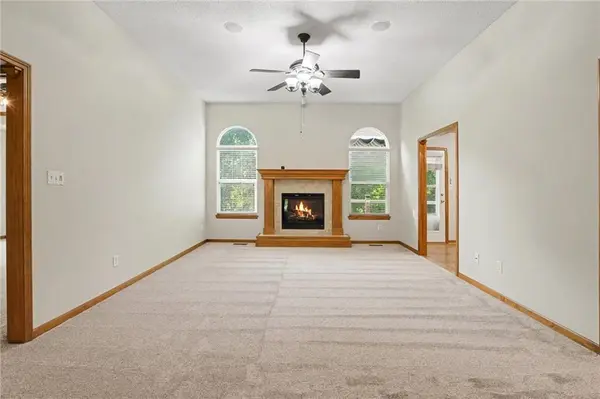 4805 NE 73rd ST, Kansas City, MO 64119
