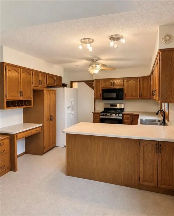 13620 Scottie CIR, Kearney, MO 64060