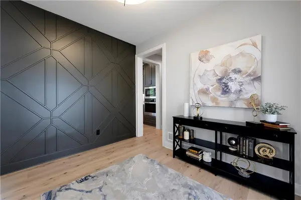 13010 W 174th TER, Overland Park, KS 66221
