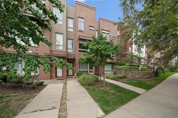 4524 Mill Creek Pkwy, Kansas City, MO 64111
