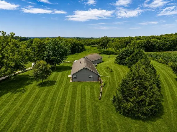 7486 Private Drive 4162 DR, Amazonia, MO 64424