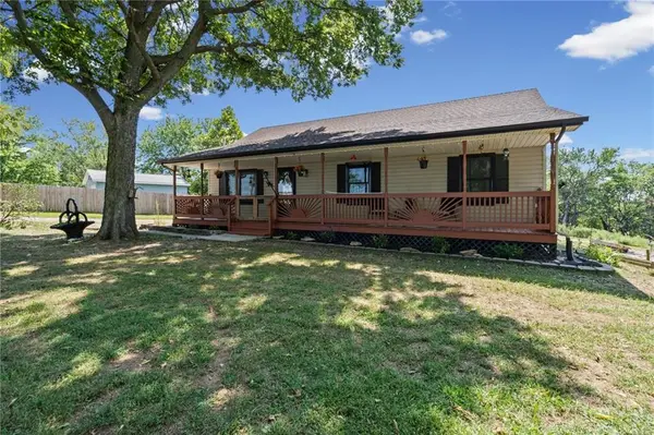 17562 C HWY, Lawson, MO 64062