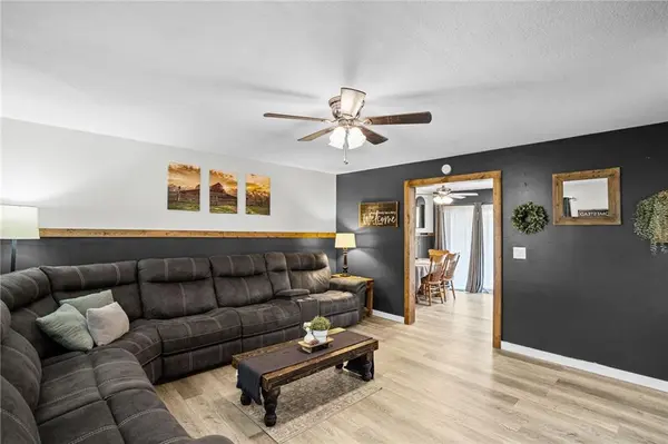 17562 C HWY, Lawson, MO 64062