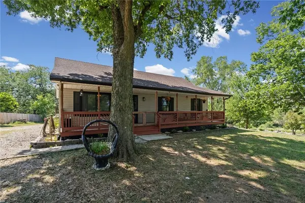 17562 C HWY, Lawson, MO 64062